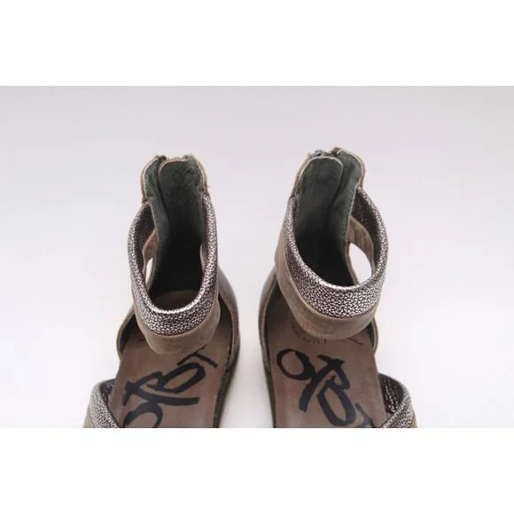 Otbt Sandals Strappy Leather Womens Shoes Back Zip Sz 8.5